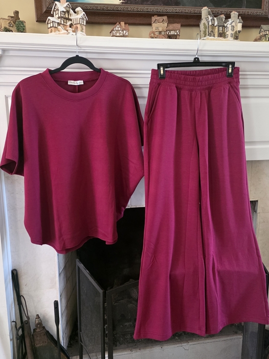 Zenana Outfitters Pants - Zenana Outfitters Two-Piece Wide-Leg Scuba Set in Burgundy